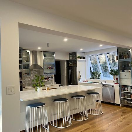 Queen Loft In Nature Торонто Екстериор снимка