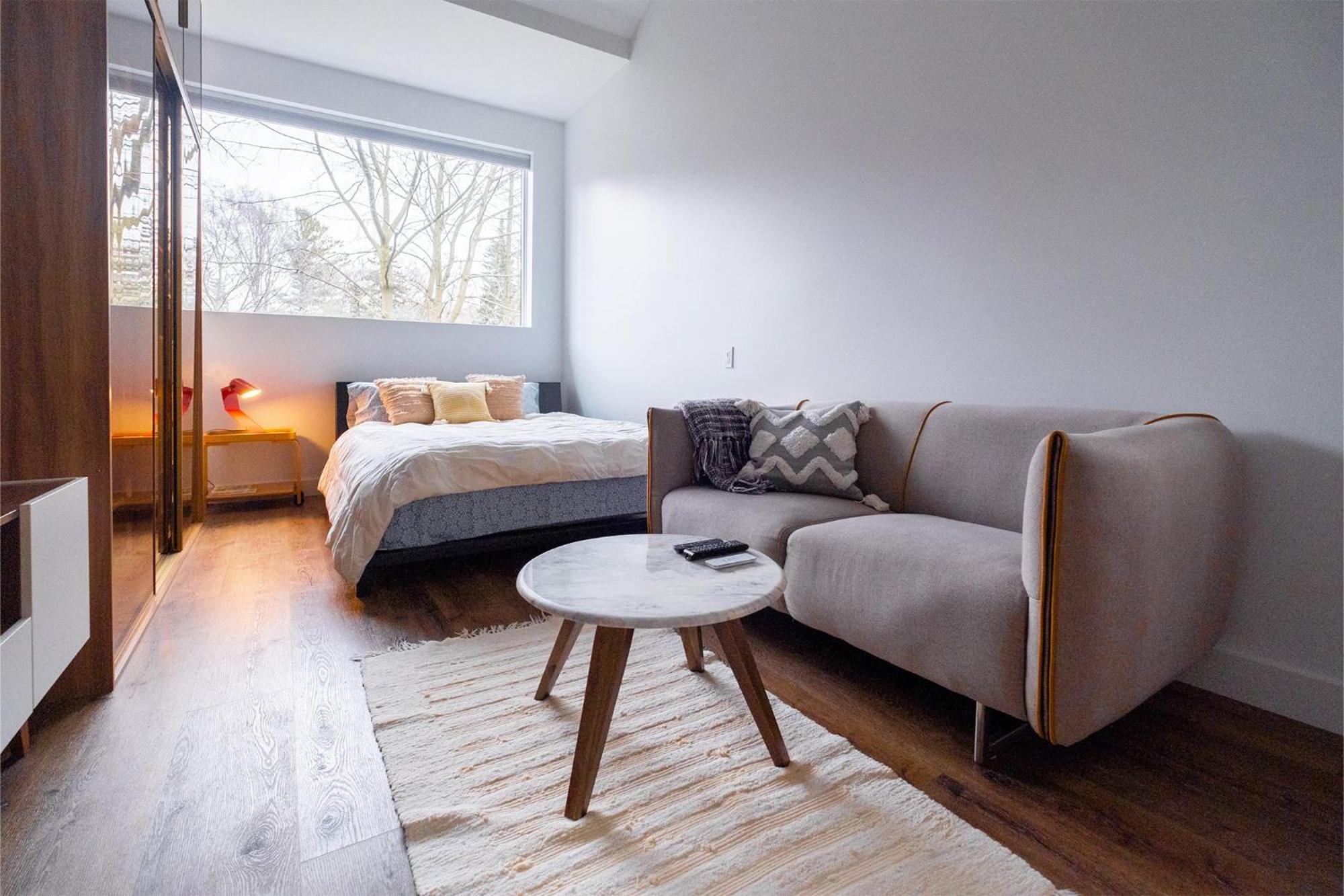 Queen Loft In Nature Торонто Екстериор снимка